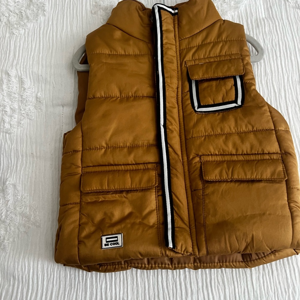 BE COOL Kids Quilted Puffer Vest in Caramel with Black & White Trim NWOT